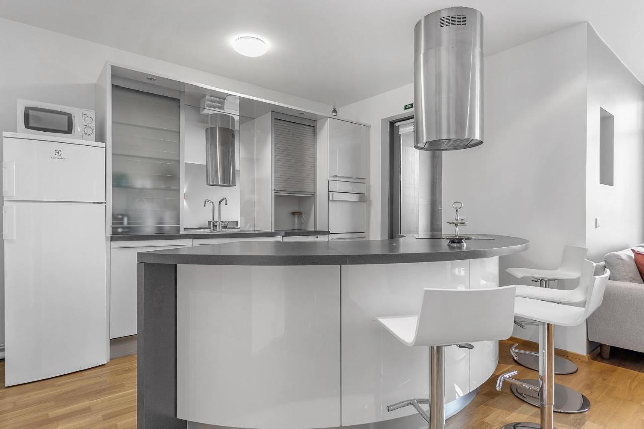 Sunny Apartment - By The Sea In City Center Reykjavik Extérieur photo
